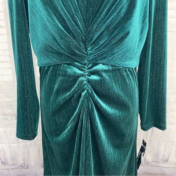 Maggy London Sz 12 Green Metallic Striped 3/4 Sleeve Velvet Midi Cocktail/Formal - Picture 5 of 15